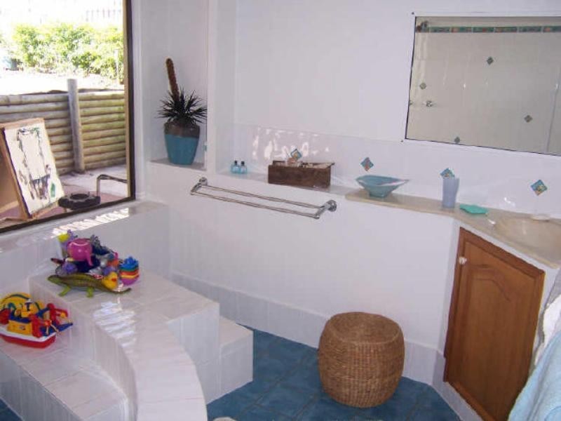 Boyne Island QLD 4680