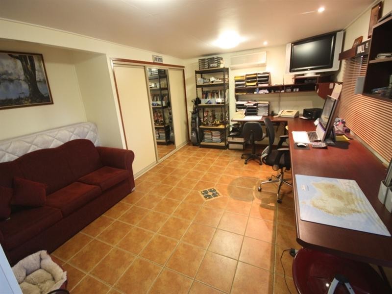 27 Fifteenth A Street, Home Hill QLD 4806