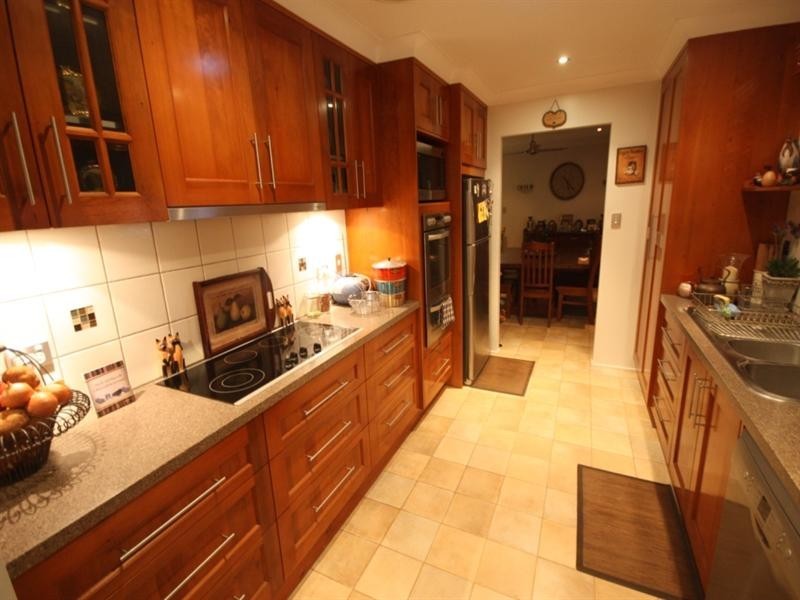 27 Fifteenth A Street, Home Hill QLD 4806