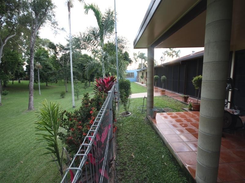 27 Fifteenth A Street, Home Hill QLD 4806