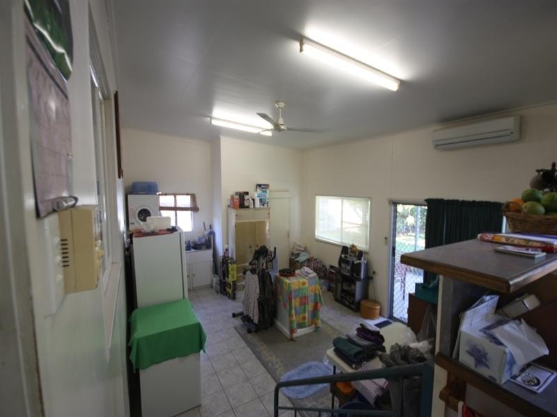10 Ahern Street, Ayr QLD 4807