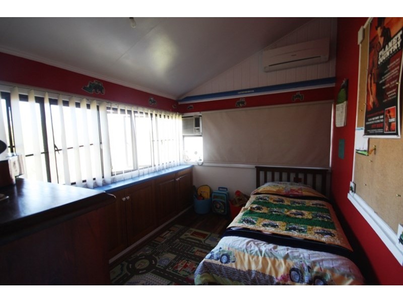 17 Sutcliffe Street, Ayr QLD 4807
