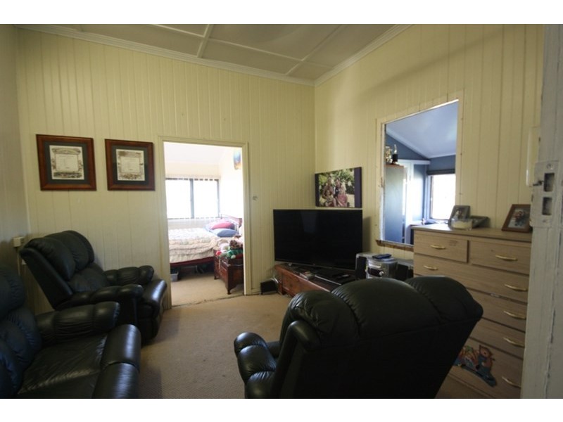 17 Sutcliffe Street, Ayr QLD 4807