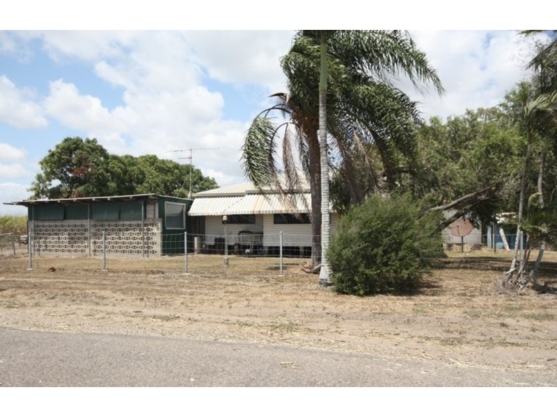 163 Bayliss Road, Fredericksfield QLD 4806