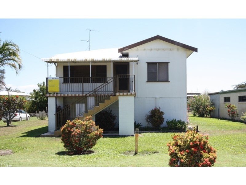 64 Eleventh Avenue, Home Hill QLD 4806