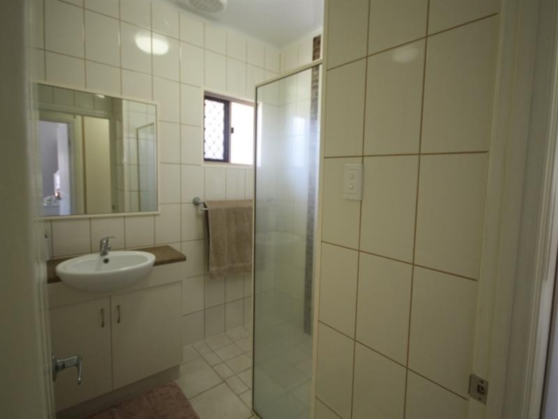 1/36A Wilmington Street, Ayr QLD 4807