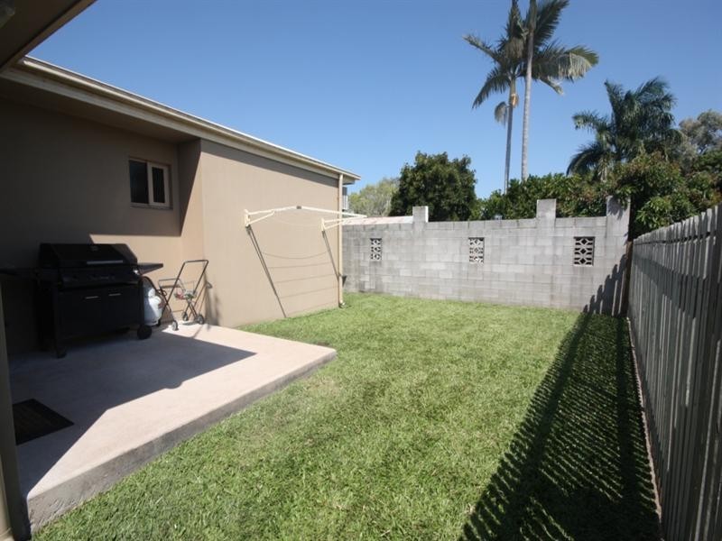 1/36A Wilmington Street, Ayr QLD 4807