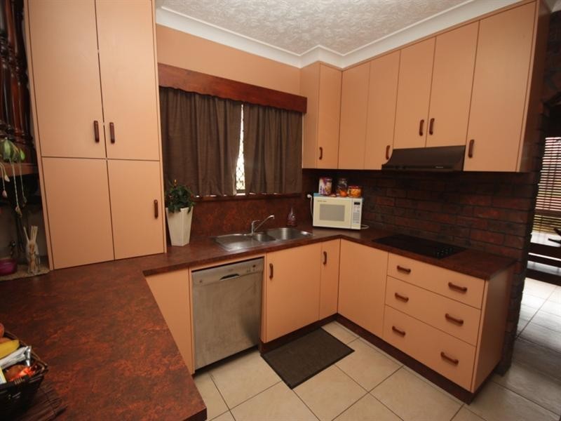 18 Searle Court, Ayr QLD 4807