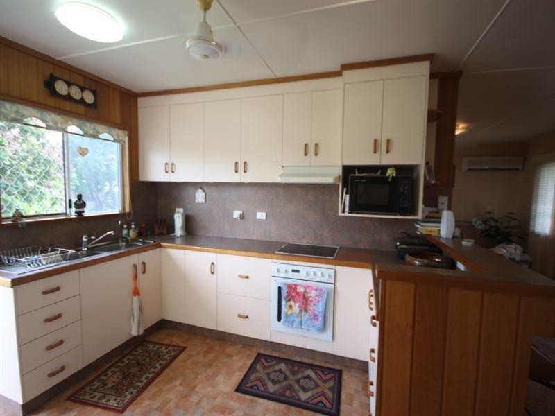 23 Bowling Green Street, Brandon QLD 4808