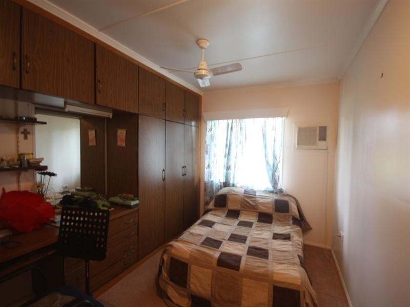 23 Bowling Green Street, Brandon QLD 4808