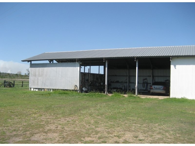 Fredericksfield QLD 4806