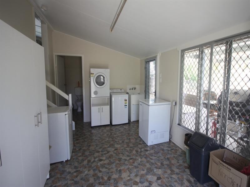 23 Fourth Avenue, Home Hill QLD 4806