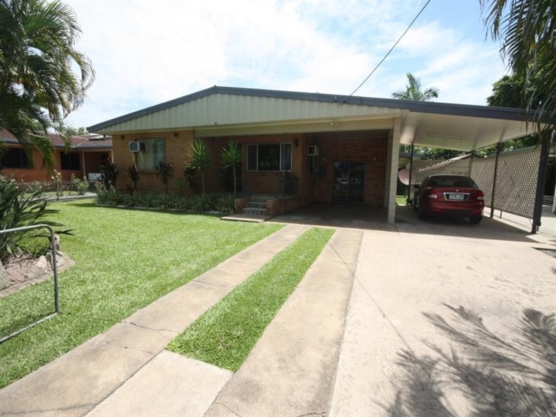 55 Mackenzie Street, Ayr QLD 4807