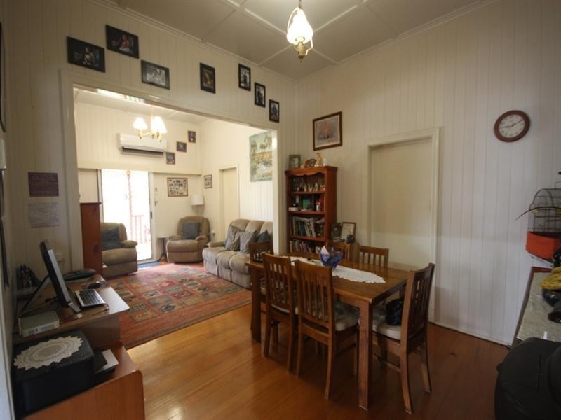 39 Ross Street, Ayr QLD 4807