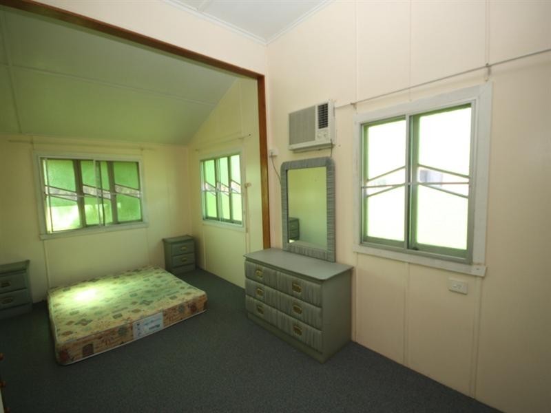 34 Barbat Street, Giru QLD 4809