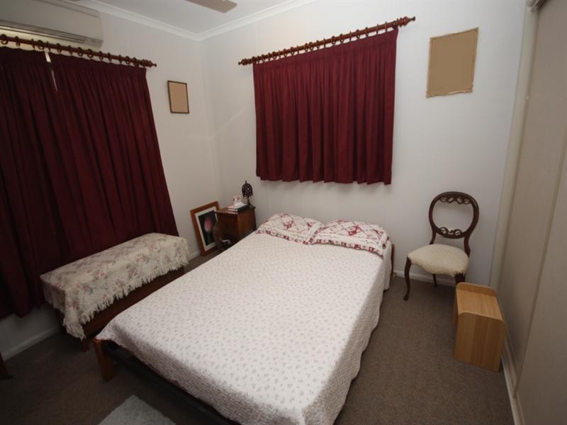 50 Hoey Street, Ayr QLD 4807