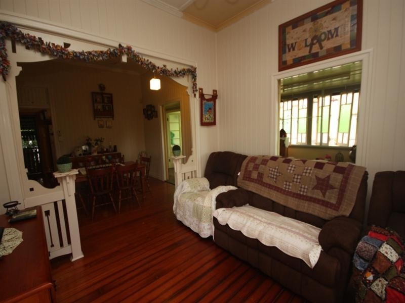 25 Burke Street, Ayr QLD 4807