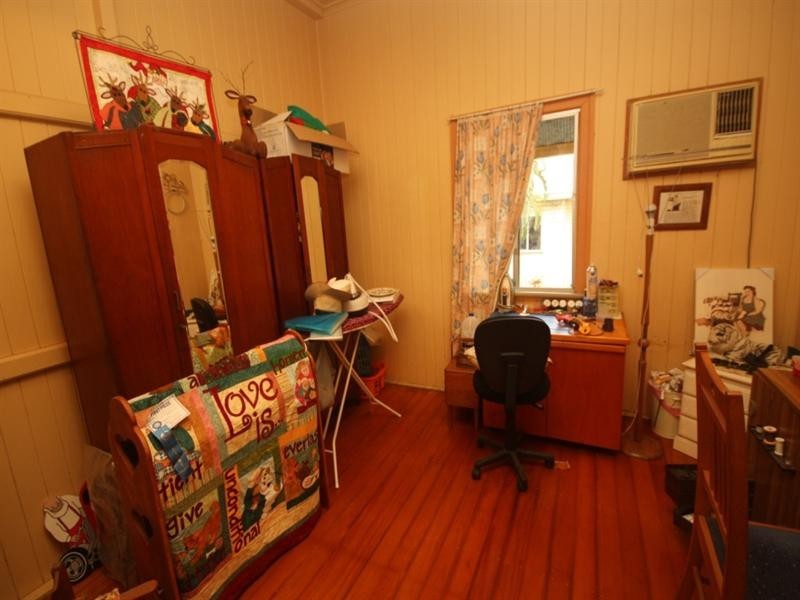 25 Burke Street, Ayr QLD 4807