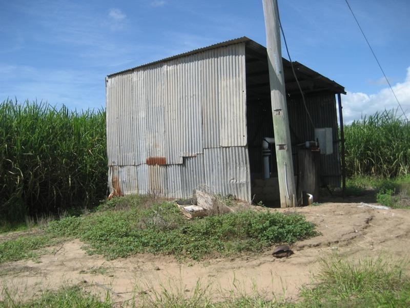 Jarvisfield QLD 4807