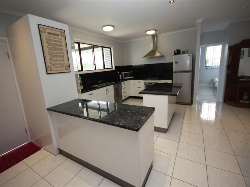 66 Northern Road, Rita Island QLD 4807