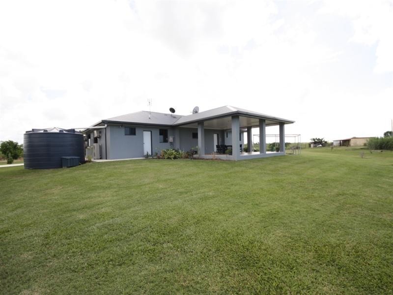 66 Northern Road, Rita Island QLD 4807
