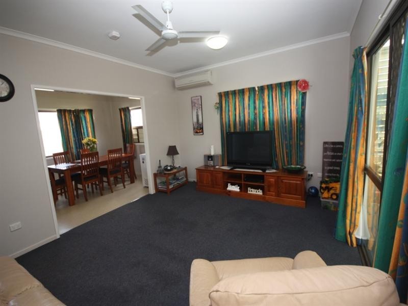 62 Ross Street, Ayr QLD 4807
