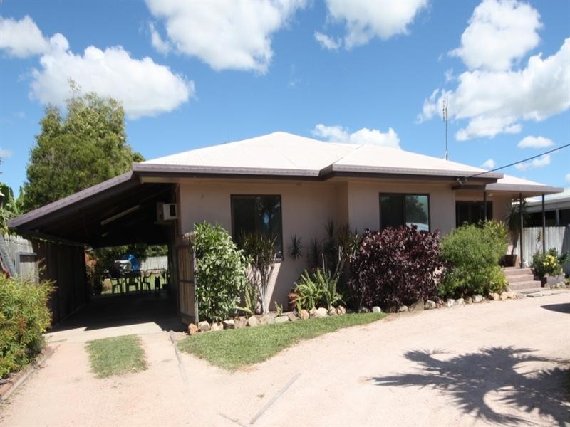 25 Gibson Street, Ayr QLD 4807