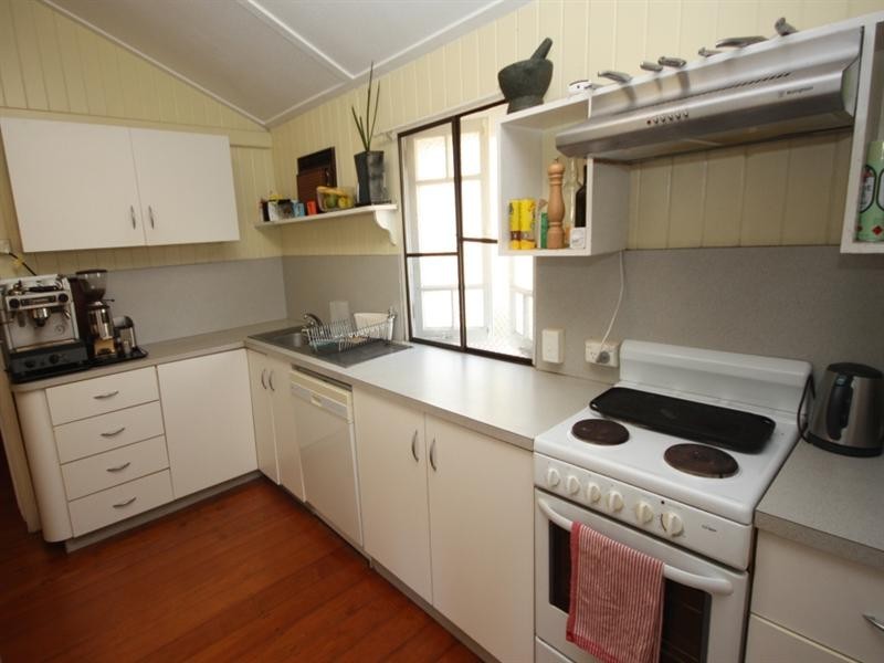 17 Sydney Street, Ayr QLD 4807