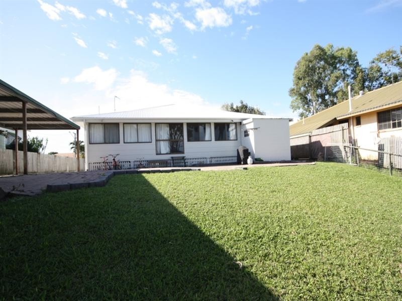 17 Sydney Street, Ayr QLD 4807