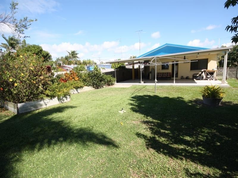 101 Seventh Avenue, Home Hill QLD 4806