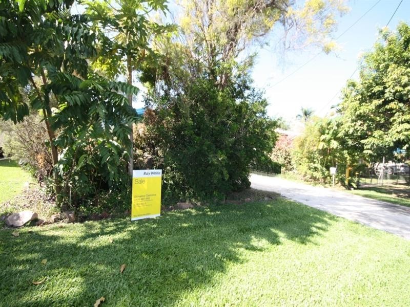 101 Seventh Avenue, Home Hill QLD 4806