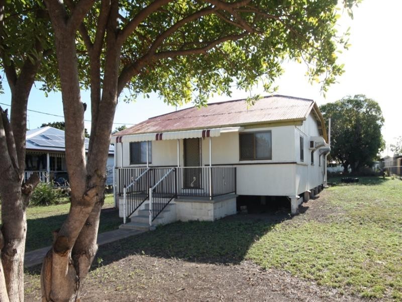 109 Cameron Street, Ayr QLD 4807