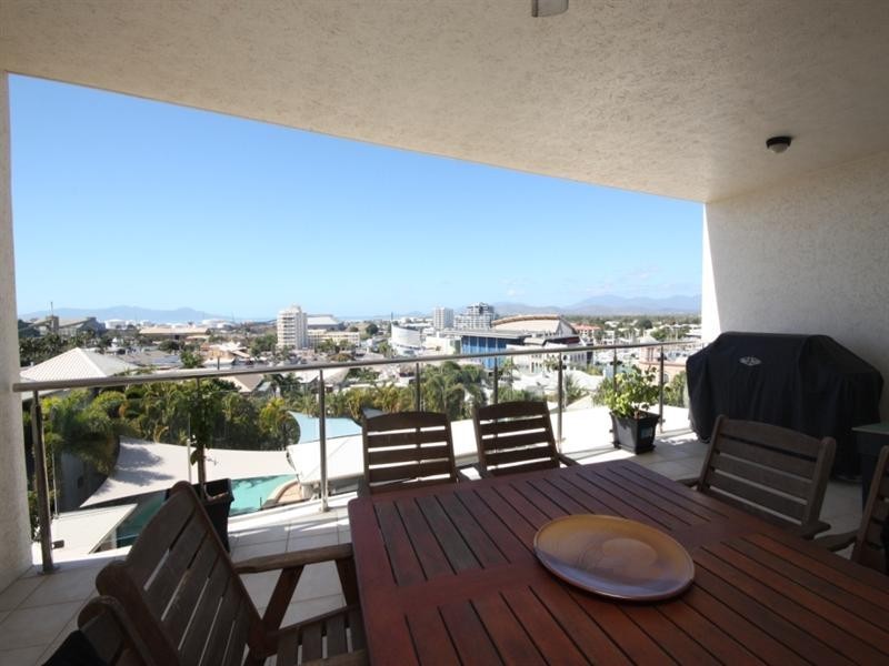 Townsville City QLD 4810