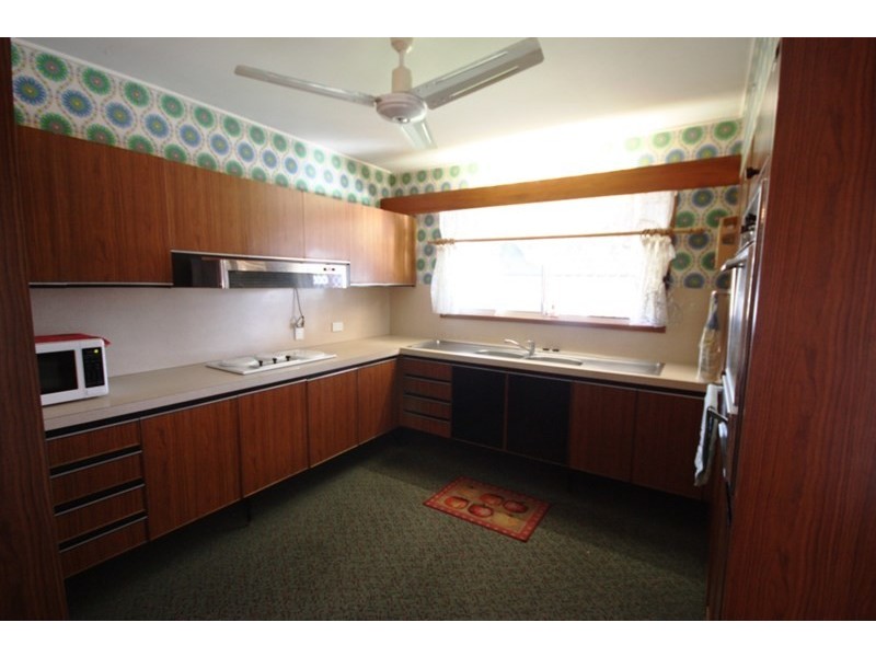 94 Gibson Street, Ayr QLD 4807