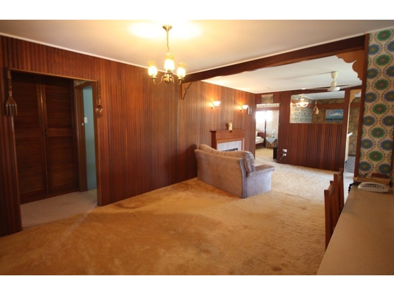 94 Gibson Street, Ayr QLD 4807