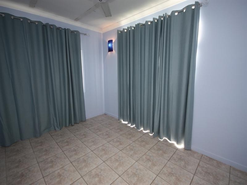 10 Pacific Court, Brandon QLD 4808