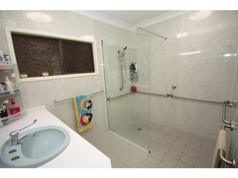 8 Margaret Street, Ayr QLD 4807