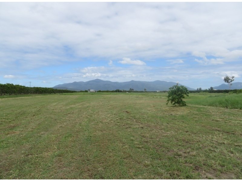 135 Bartlett Road, Horseshoe Lagoon QLD 4809