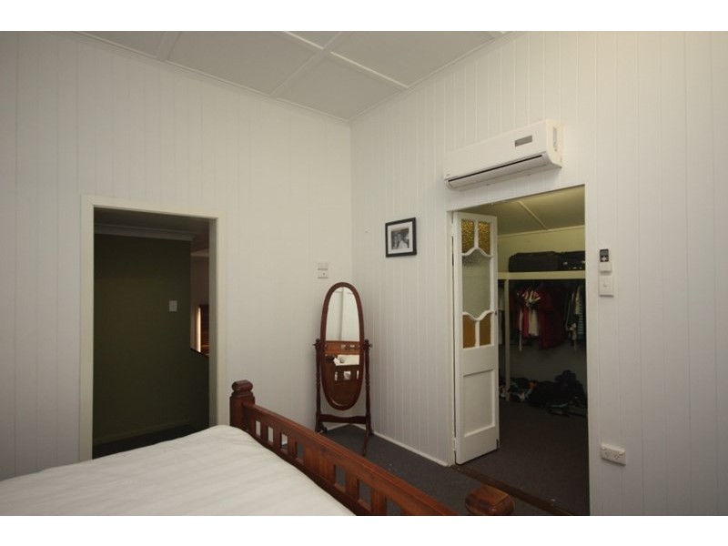 25 Munro Street, Brandon QLD 4808