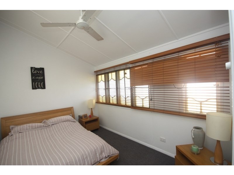 25 Munro Street, Brandon QLD 4808