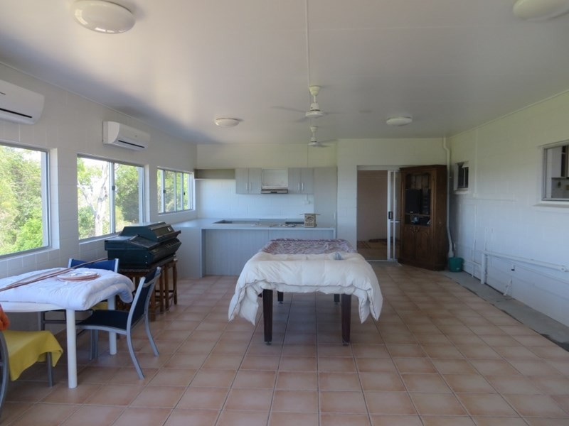 10 Kookaburra Terrace, Wunjunga QLD 4806