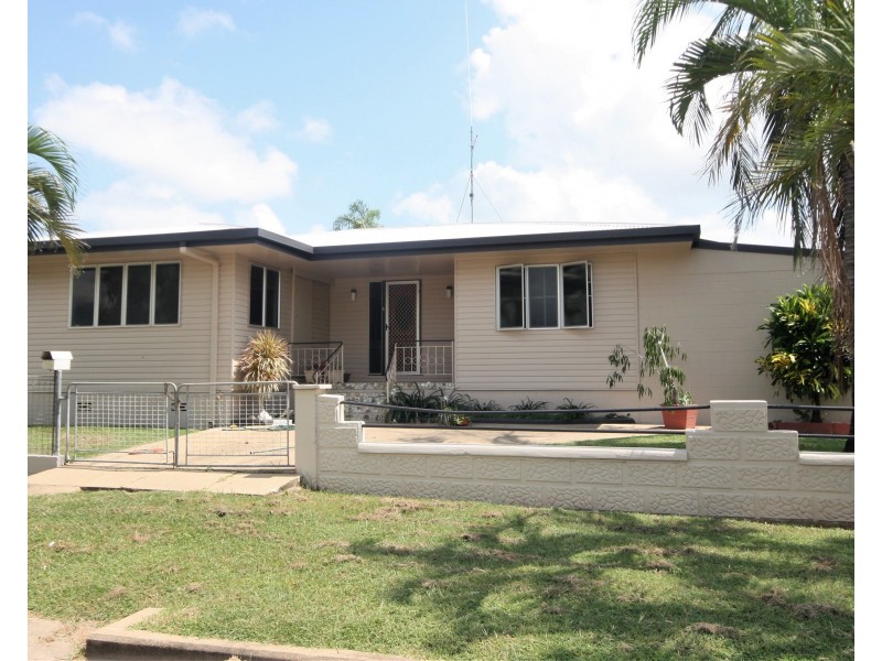 3 Fourth Avenue, Home Hill QLD 4806