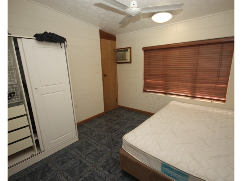 3 Fourth Avenue, Home Hill QLD 4806
