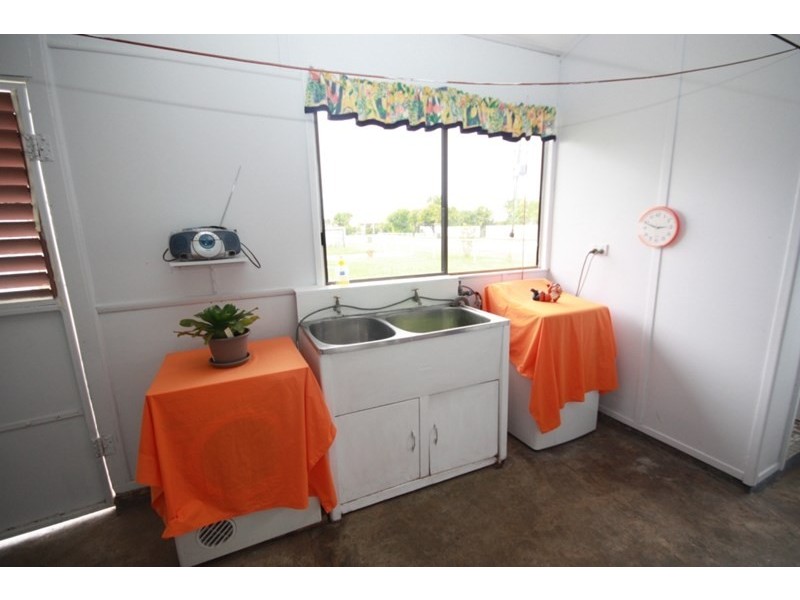 91 Thirteenth Avenue, Home Hill QLD 4806