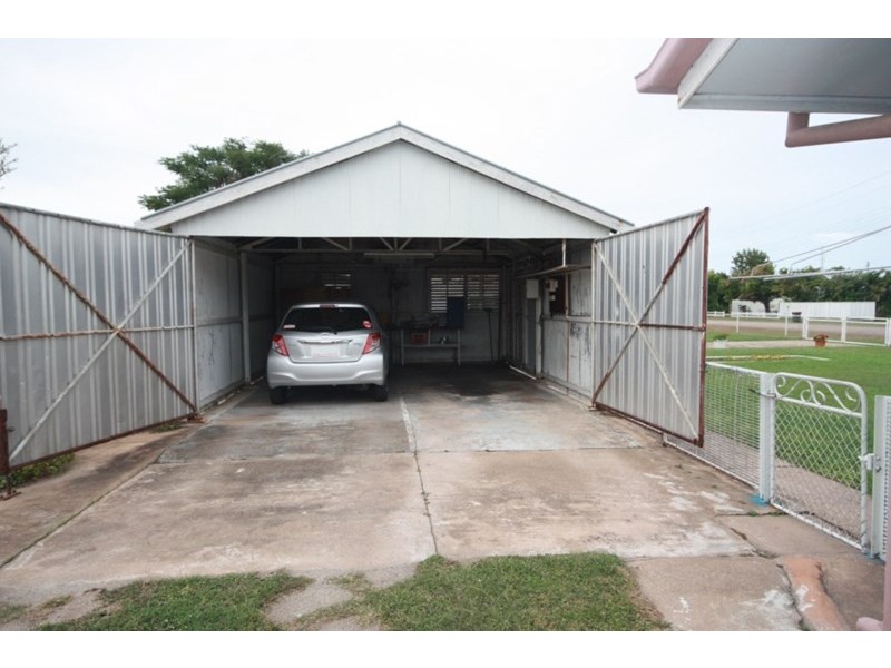 91 Thirteenth Avenue, Home Hill QLD 4806