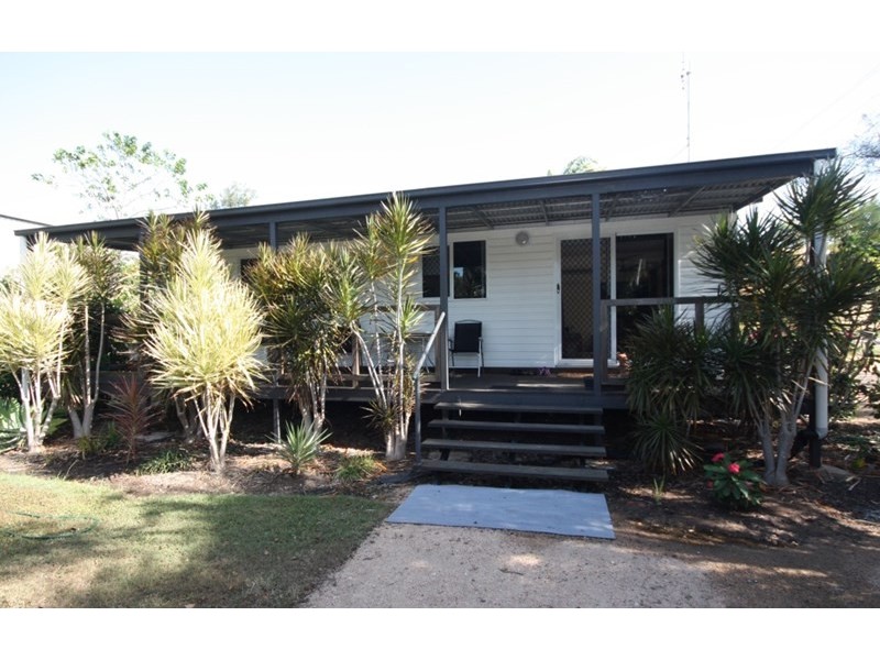 1-3 Dennis Street, Ayr QLD 4807