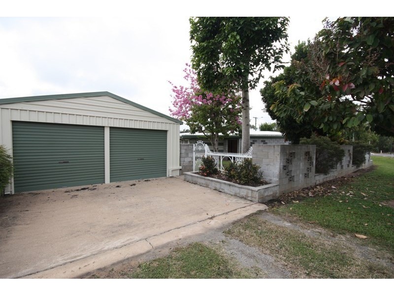 56 Fourth Street, Home Hill QLD 4806