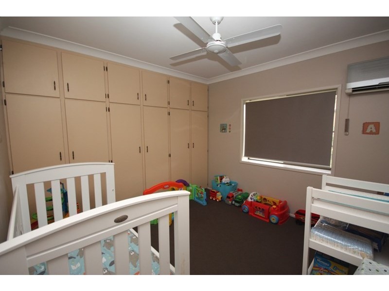 88-90 Munro Street, Brandon QLD 4808