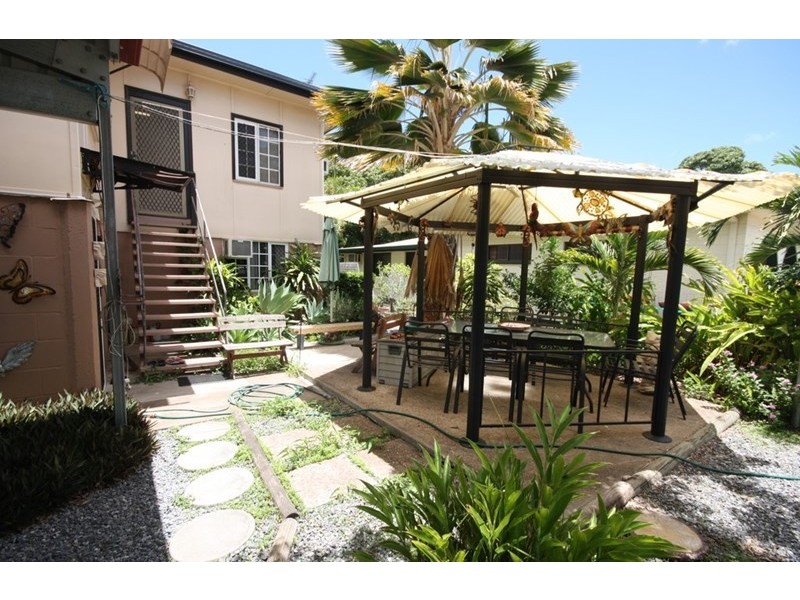 80 Seventeenth Street, Home Hill QLD 4806