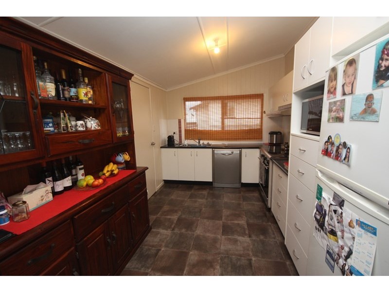 92 Thirteenth Avenue, Home Hill QLD 4806